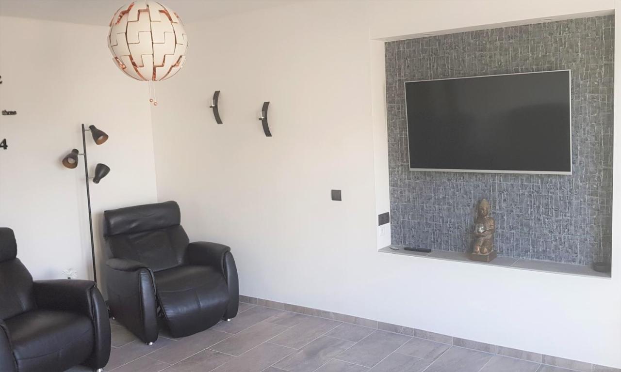 --- Seedomizil --- Moderne Ferienwohnung Mit Terrasse Möhnesee Buitenkant foto